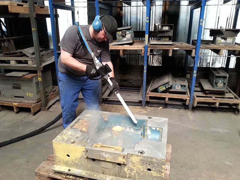 foundry dry ice blasting