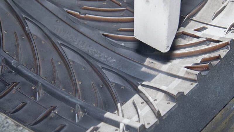 rubber tire dry ice blasting