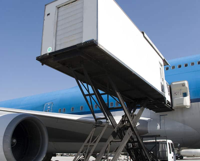 produzione di ghiaccio secco per la ristorazione aerea