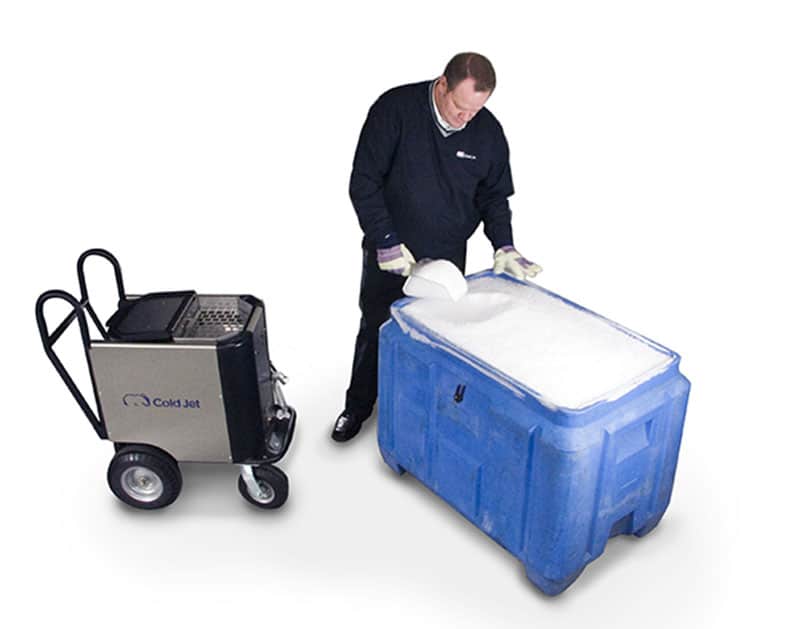 produzione di ghiaccio secco per la sabbiatura