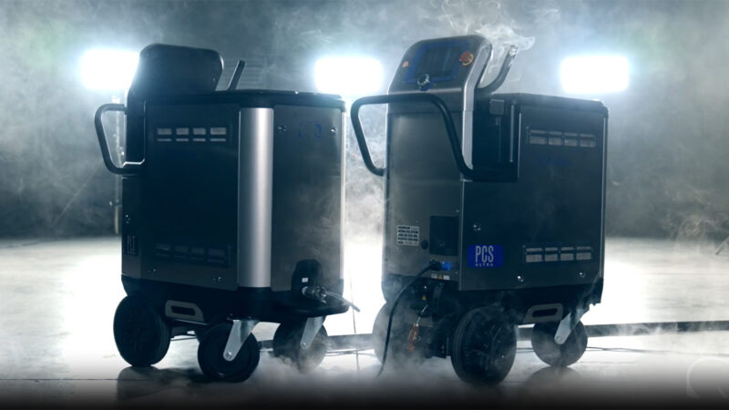Aero2 ULTRA Machines with dry ice fog